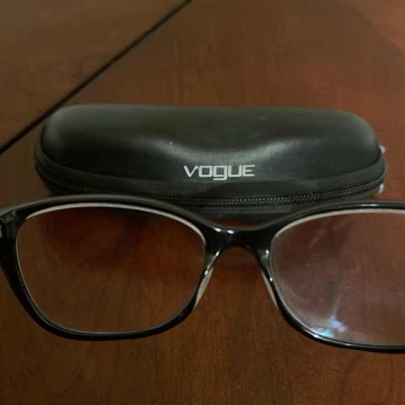 Vogue women eyeglass - Picture 11 of 12